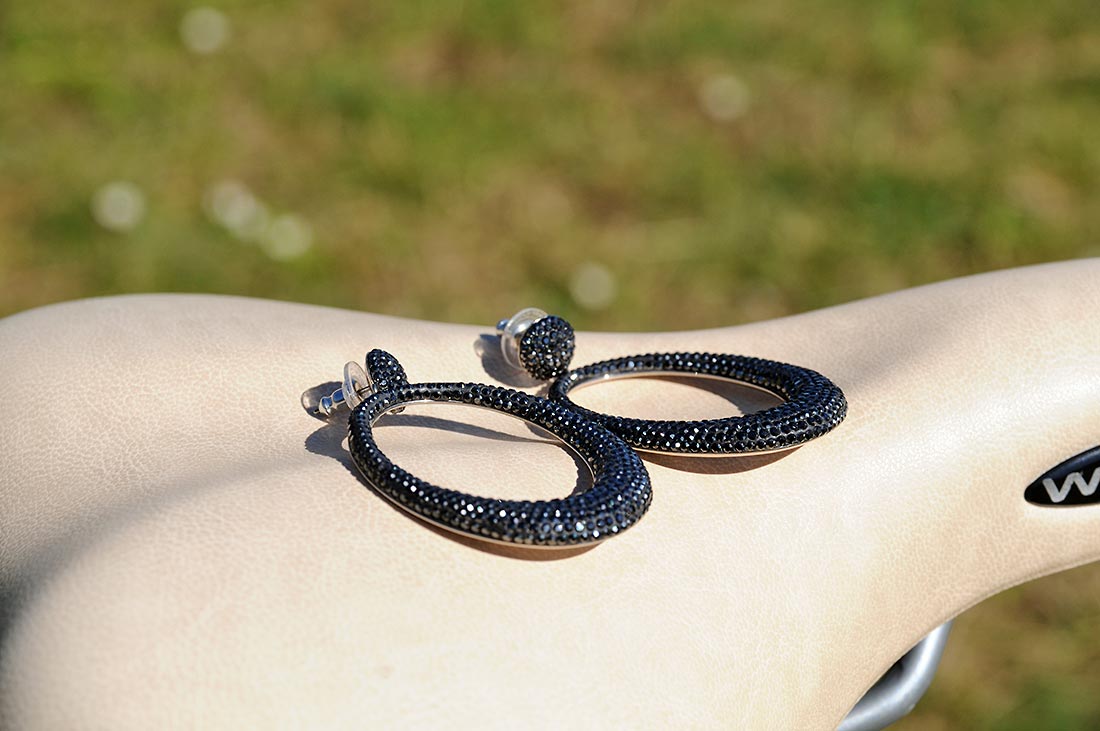 simply-mathilda-paseo-en-bicicleta-complementos-swarovski